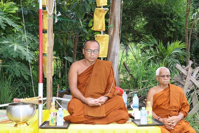 ชลบุรี-วัดป่าศรัทธาคุณนิมิต จัดงานเททองหล่อพระ 3 สมัย และทอดผ้าป่าสามัคคี ยอด 554,810 บาท